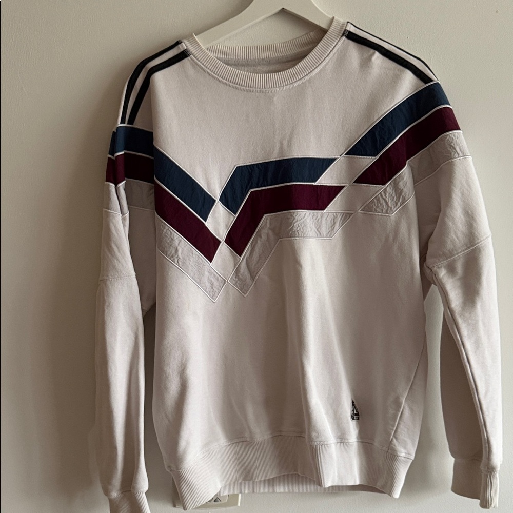 Stylish Adidas X PALACE Men's Sweater with Chevron Design Medium